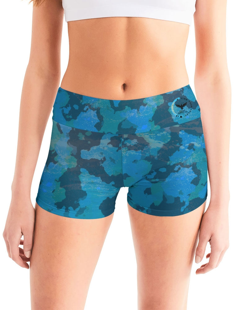 Women's Active Comfort Ocean Camo Mid-Rise Yoga Shorts FIND YOUR COAST  CO