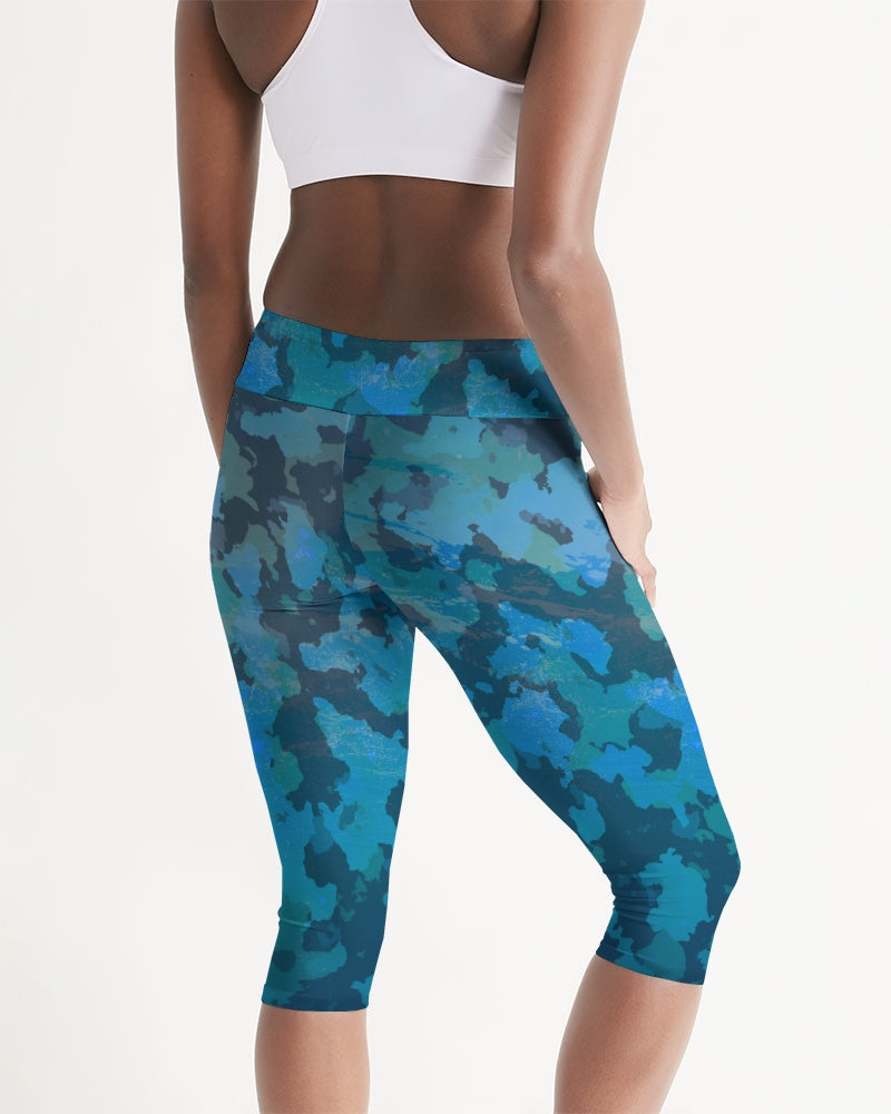 Women's Active Comfort Ocean Camo Mid-Rise Capri Leggings FIND YOUR COAST  CO
